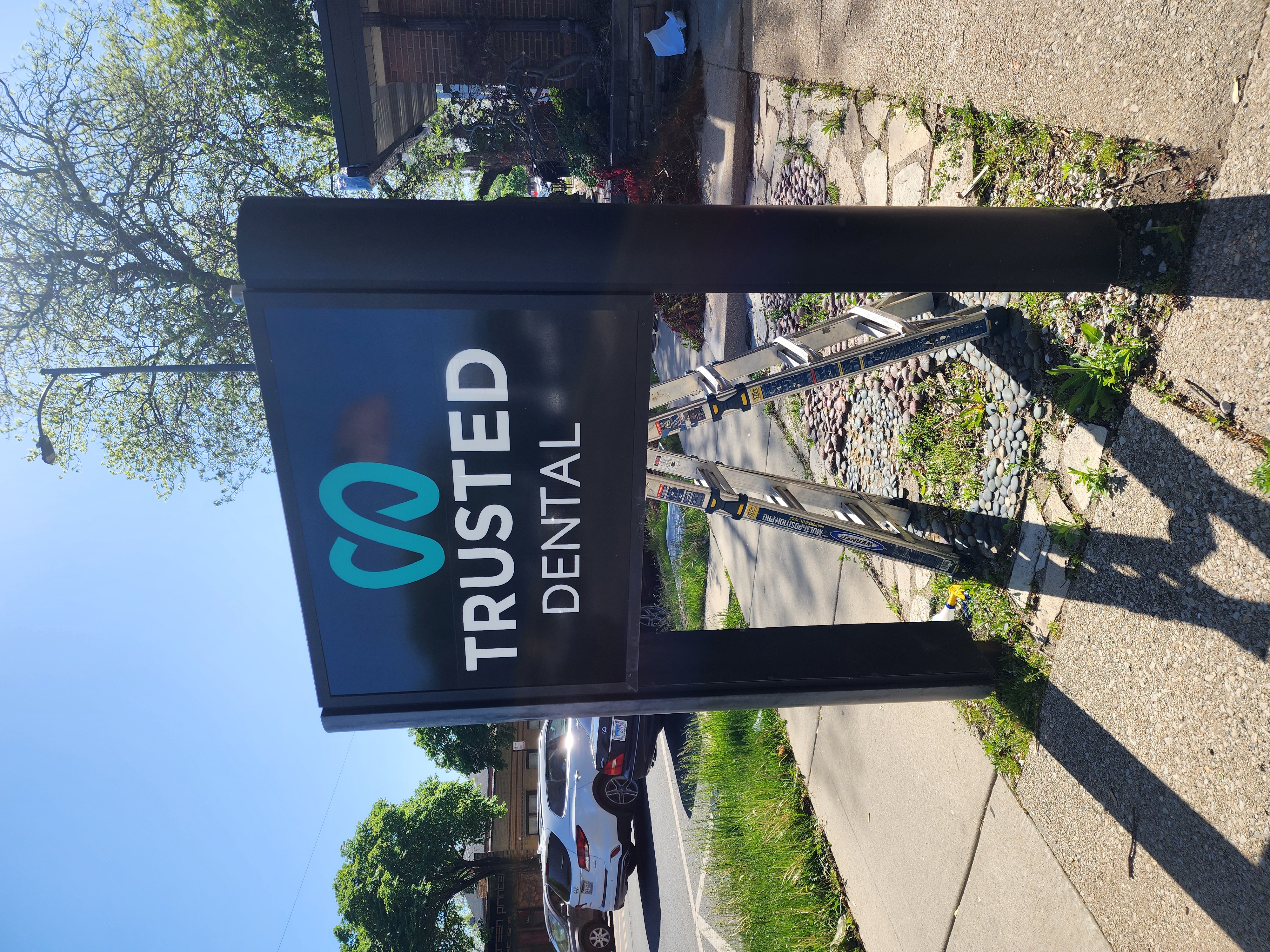 Trusted dental pole